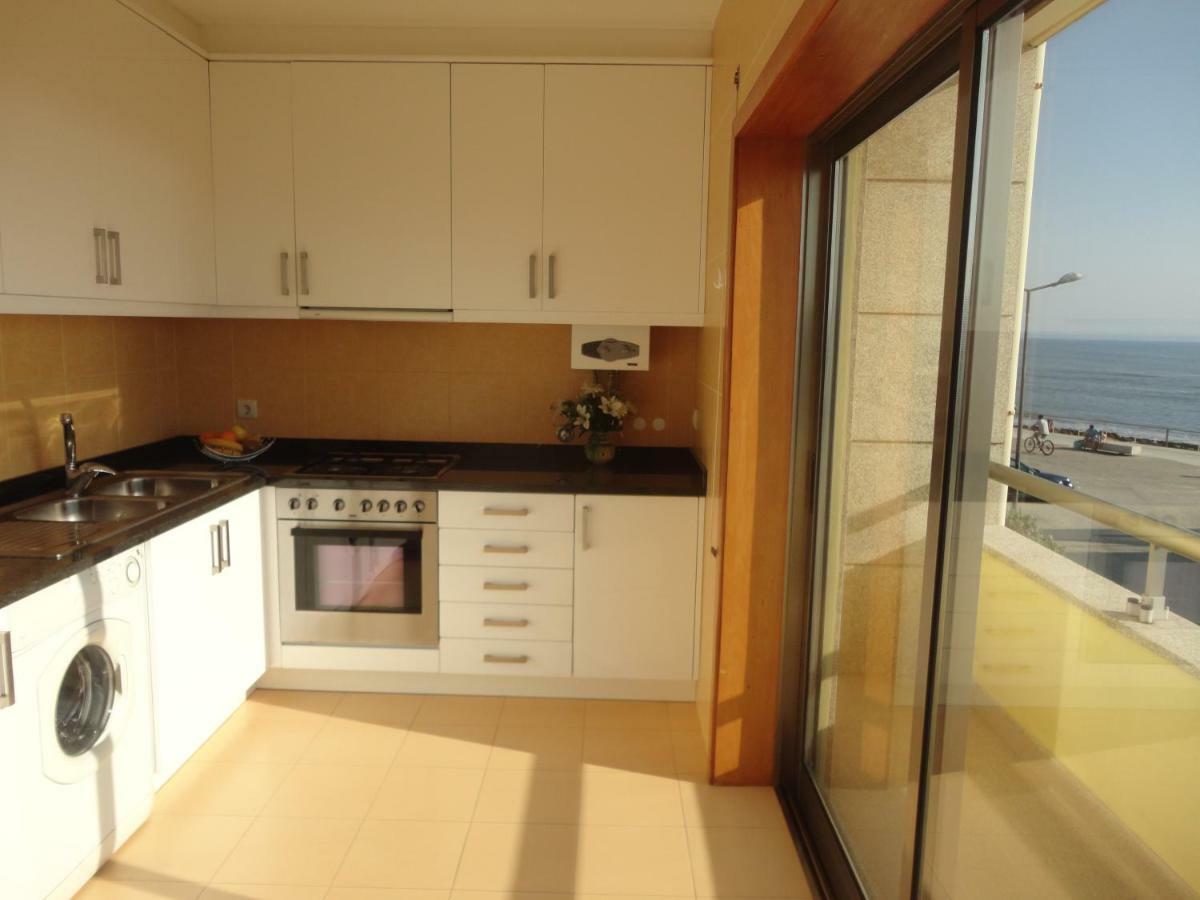 Beach Front Sunset Apartment Apúlia Eksteriør bilde