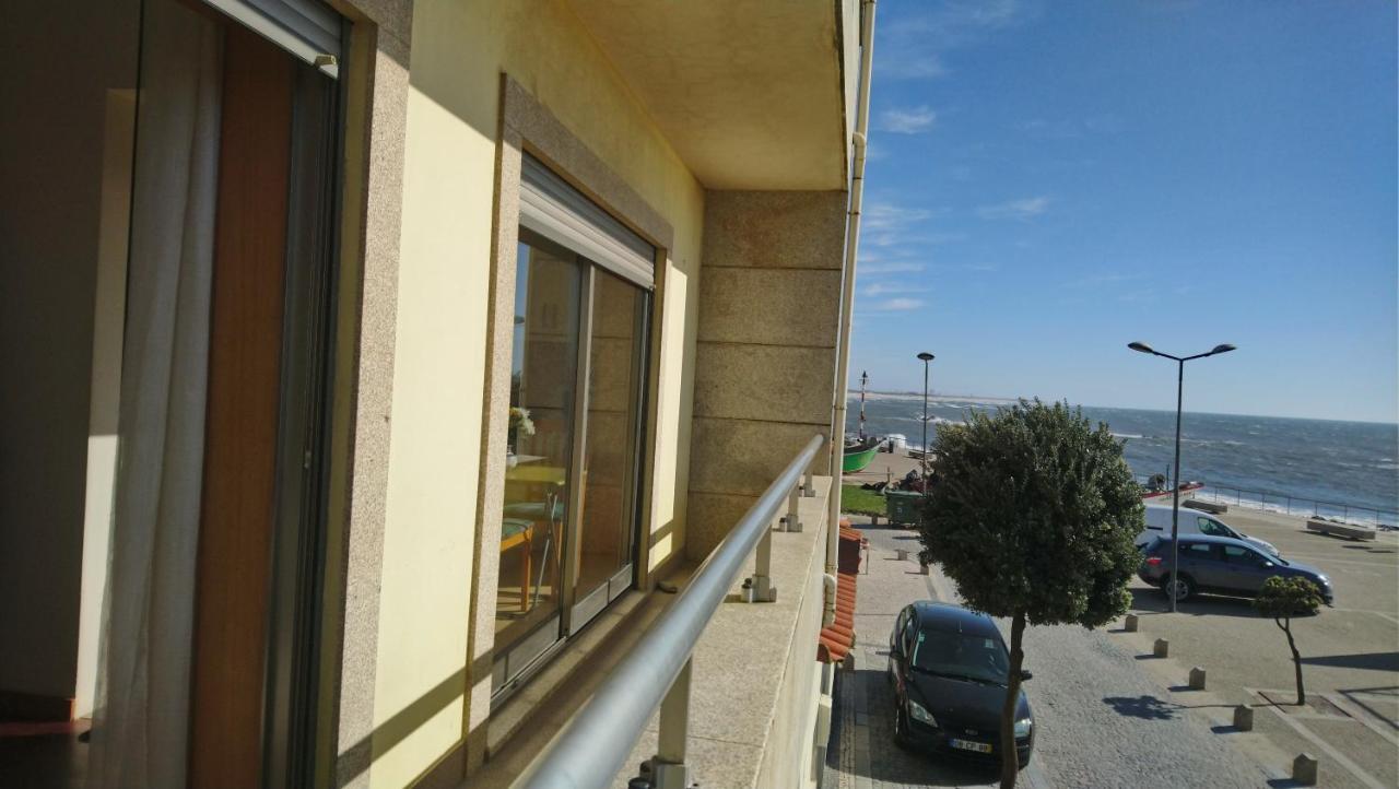 Beach Front Sunset Apartment Apúlia Eksteriør bilde