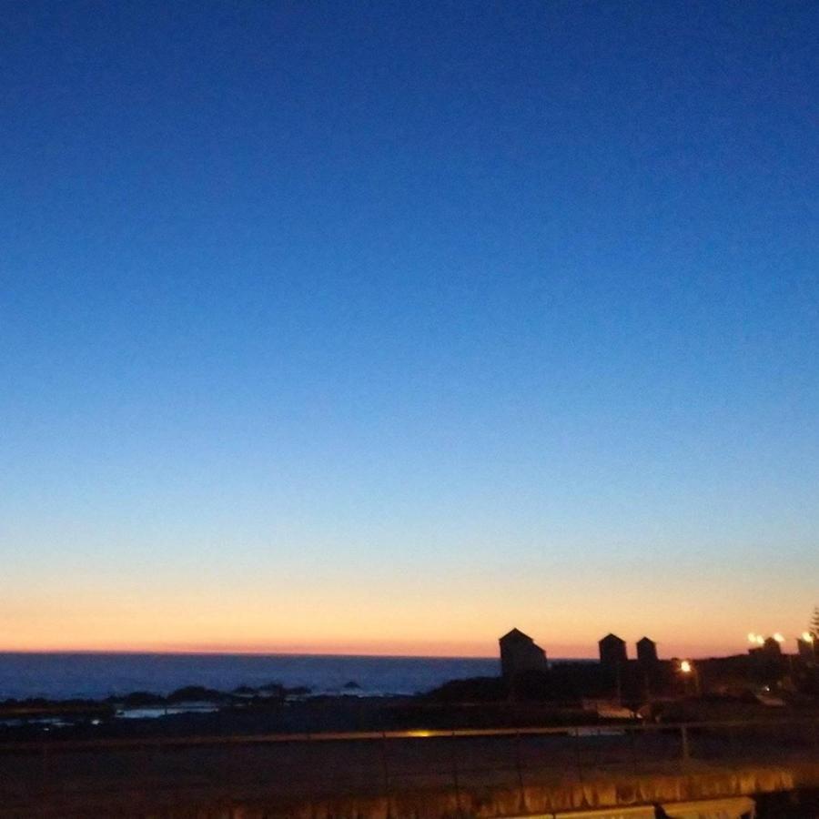 Beach Front Sunset Apartment Apúlia Eksteriør bilde